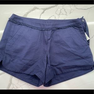 New Lilly Pulitzer size 2 navy blue shorts